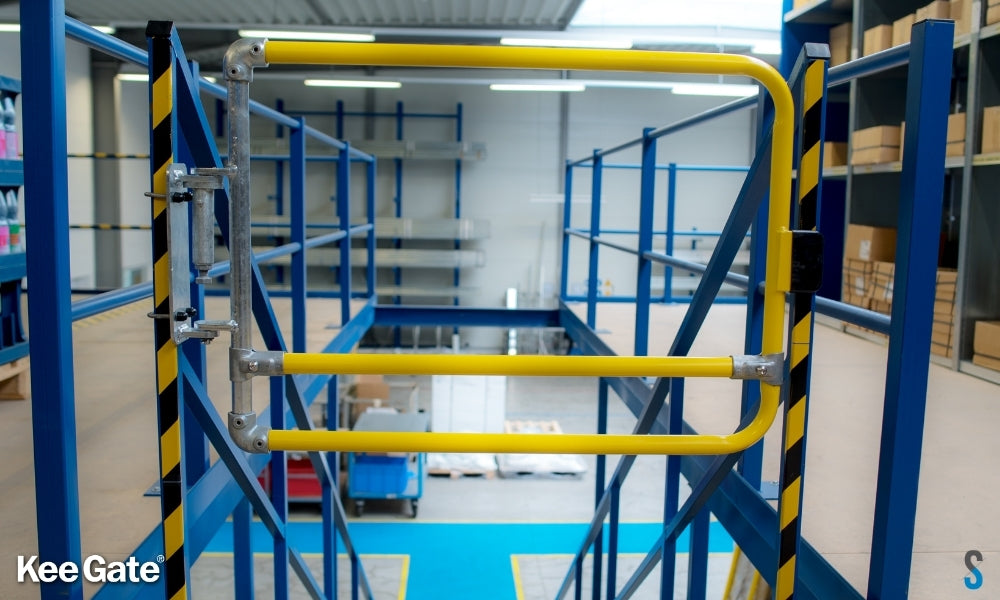 Kee Gate zelfsluitende veiligheidspoort veiligheidsgeel (enkel)