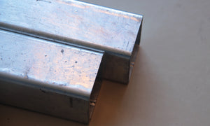Steigerbuis vierkant staal 25 mm