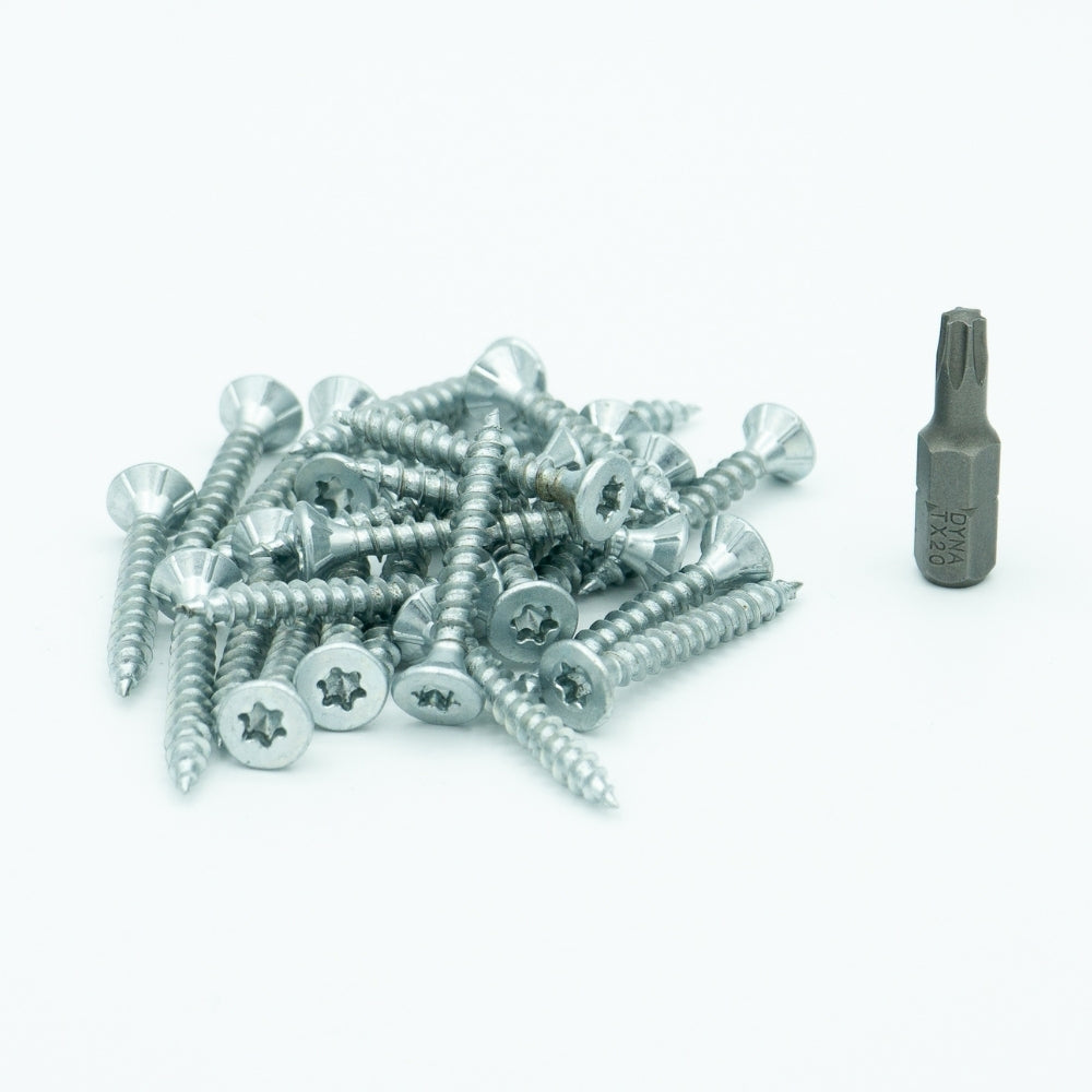 25 Schroeven 4x30 mm (incl. bitje)